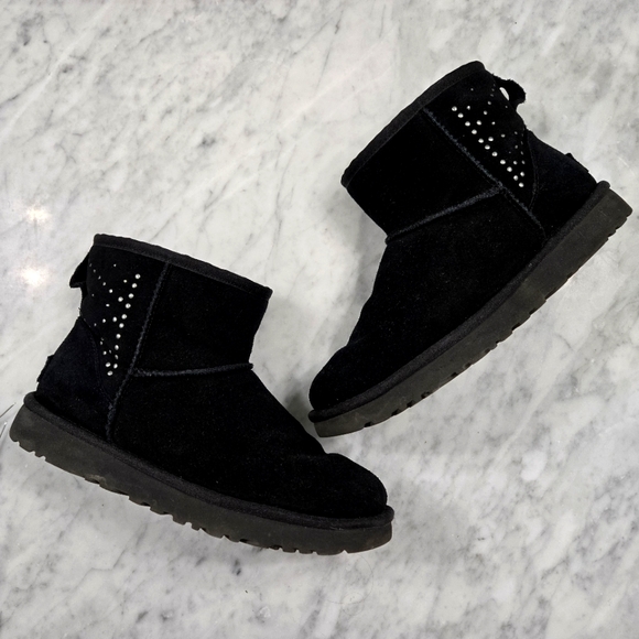 UGG Shoes - UGG Classic Mini II Studded Boot- Black w/Swarovski Crystal & Silver Stud SZ 7